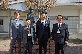 飛田洋教育長先生