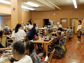 福祉施設訪問の様子