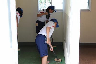 更衣室の清掃 更衣室の清掃