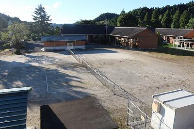 テニスコートもきれい