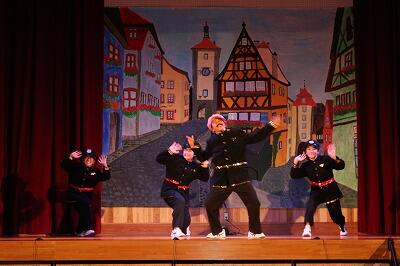 悪役スワガードの登場 悪役スワガードの登場