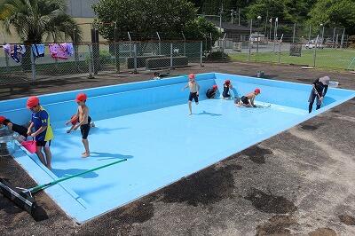 ミニプールも完了 ミニプールも完了