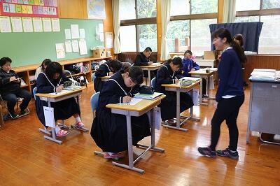 英語の授業 英語の授業