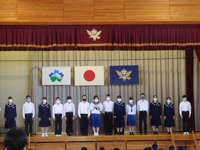 旧生徒会役員のメンバー