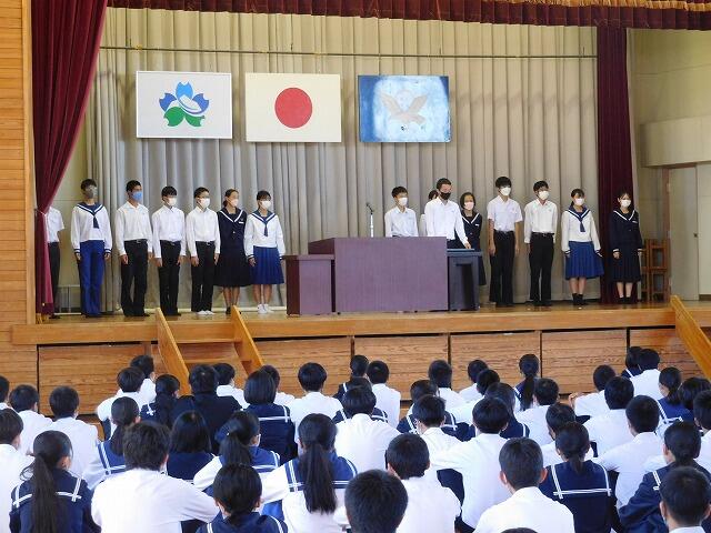 新生徒会役員のメンバー