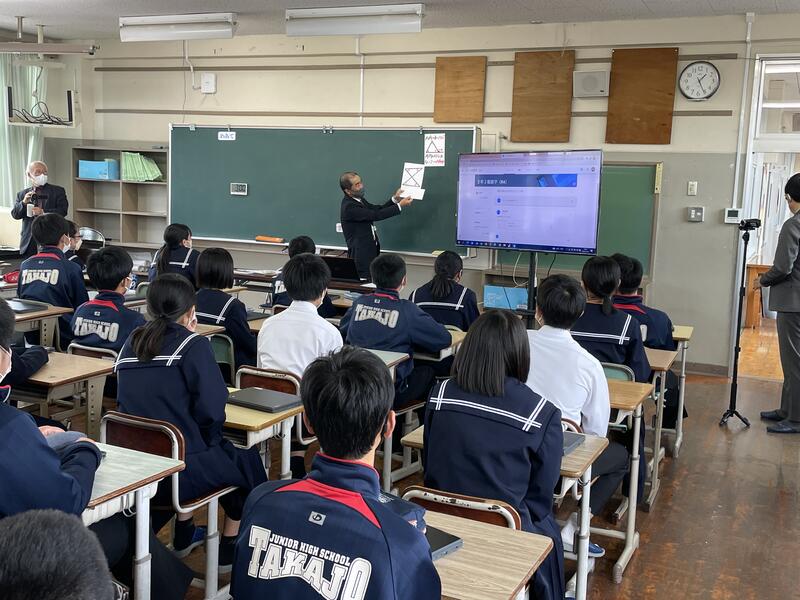 ２年２組数学科の授業の様子