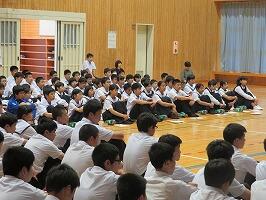 生徒総会の様子