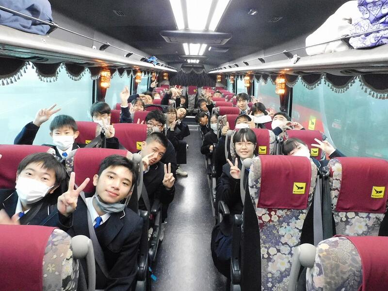 バス車内２－２