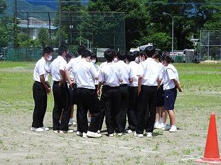 王様を誰にするか相談中