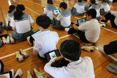 タブレットしおり