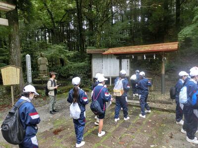 白鳥神社訪問学習６