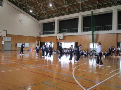 １年　大縄跳び