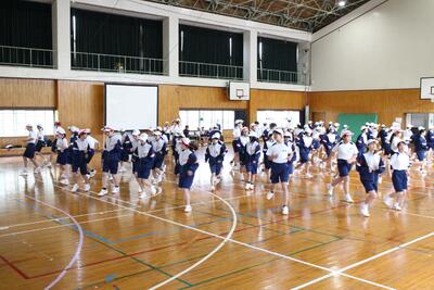 １体操隊形練習