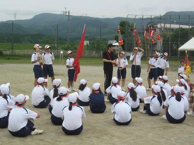 １９　赤団解団式