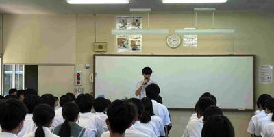 ３年生代表生徒発表