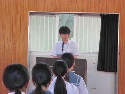 ２年生代表生徒発表