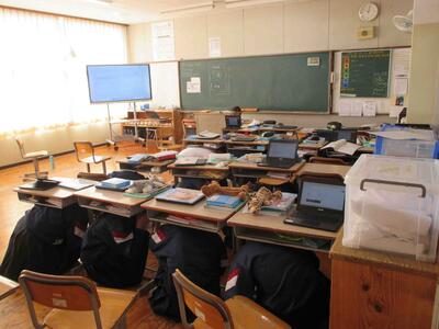 １　弾道ミサイルを想定した訓練