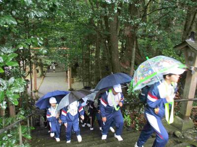 ２　白鳥神社訪問学習