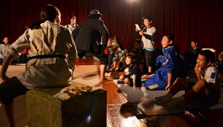 どんぐりとやまねこ