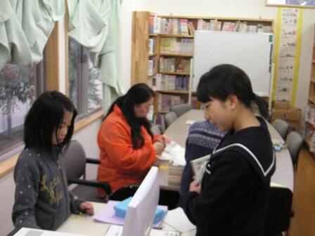 2/7　図書室にて