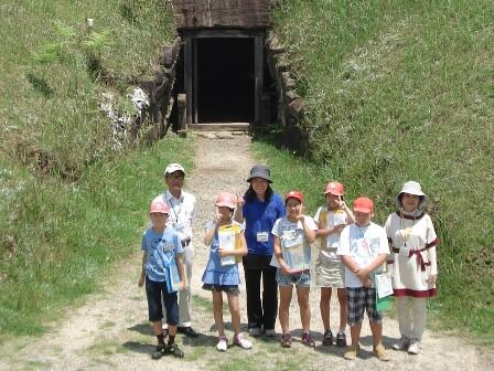 鬼の岩屋古墳にて