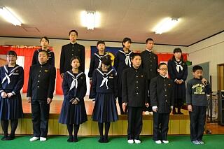 反省を述べる児童生徒