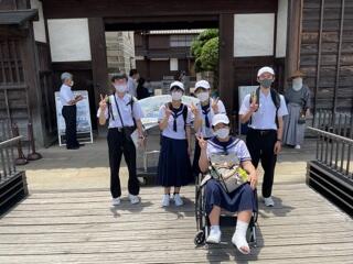 出島入り口にて