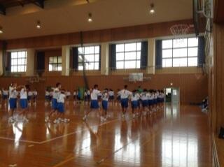 フォークダンス１