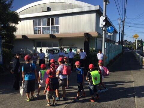 小中合同あいさつ運動（多賀小）