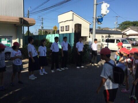 小中合同あいさつ運動（多賀小）