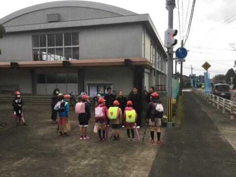 小中合同あいさつ運動