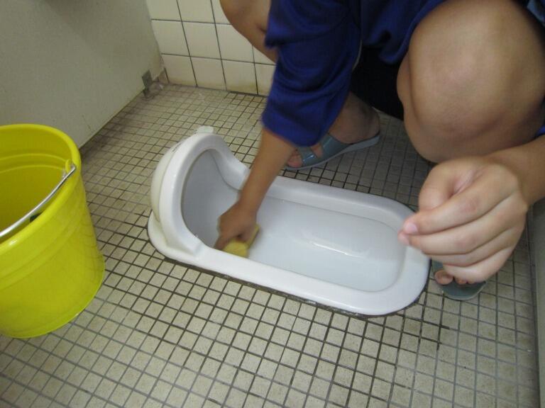 トイレ清掃