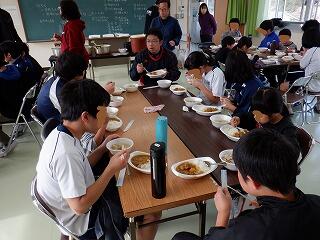 会食