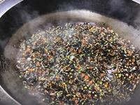 ひじきベーコンを作ってます