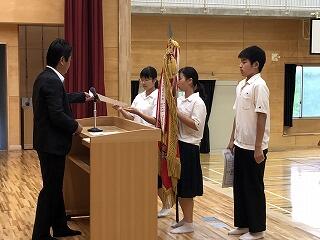 女子優勝　男子2位