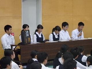 選挙管理員会の人達