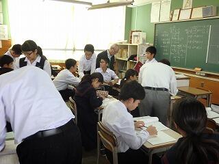 「はげまし隊」とともに