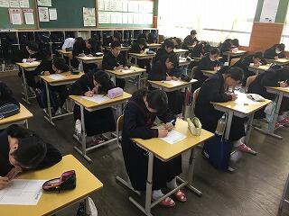 授業も一生懸命!! 授業も一生懸命!!