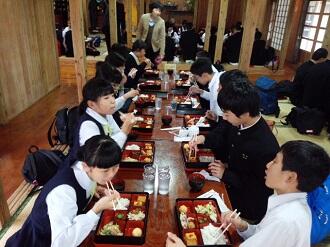 ２日目昼食風景