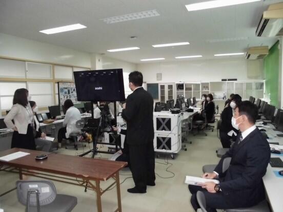 オンライン開催の準備中