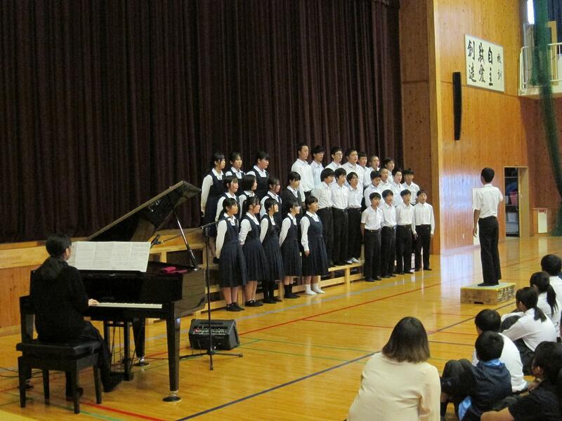 ２年２組　自由曲：遠い日の歌