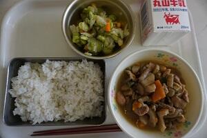 鶏肉と野菜の旨煮