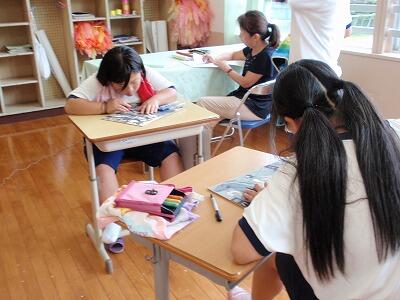 彫りに入っています。