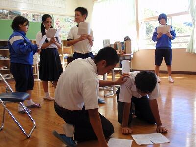 全員が出演します。