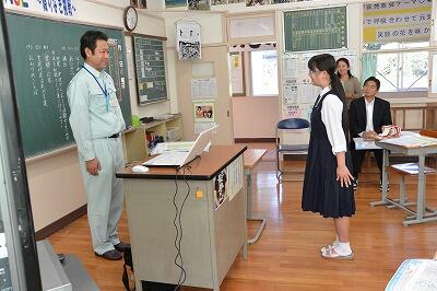 お礼を述べています。