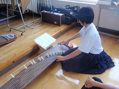 一生懸命練習しています。