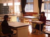 スピーキングテスト中の１年生