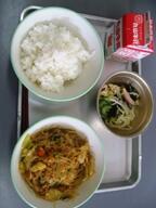 ごはん 麻婆春雨 もやしのナムル ごはん 麻婆春雨 もやしのナムル