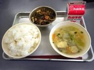 ごはん　　じゃがいものすいとん　　五目きんぴら