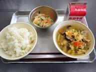 麦ごはん　　親子丼　　三色なます